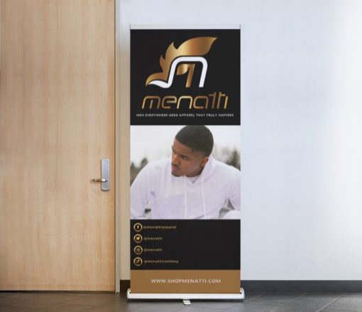 Menatti Standing Banner